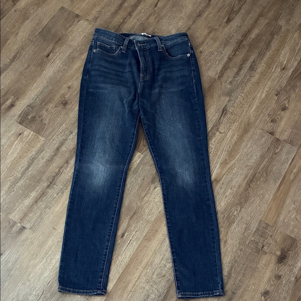 Lucky Brand Dark Blue Denim Jeans with Tan Stitching